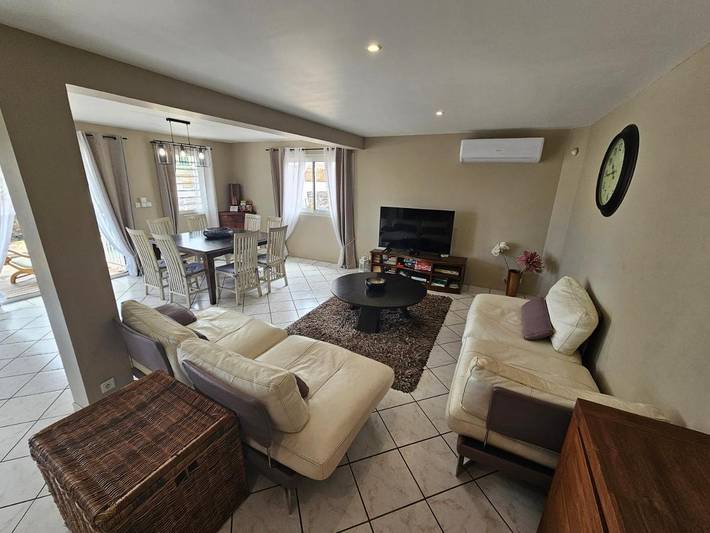 Villa pour 17 personnes, avec jardin ainsi que vue et piscine dans Saint-Gilles les Bains - 3