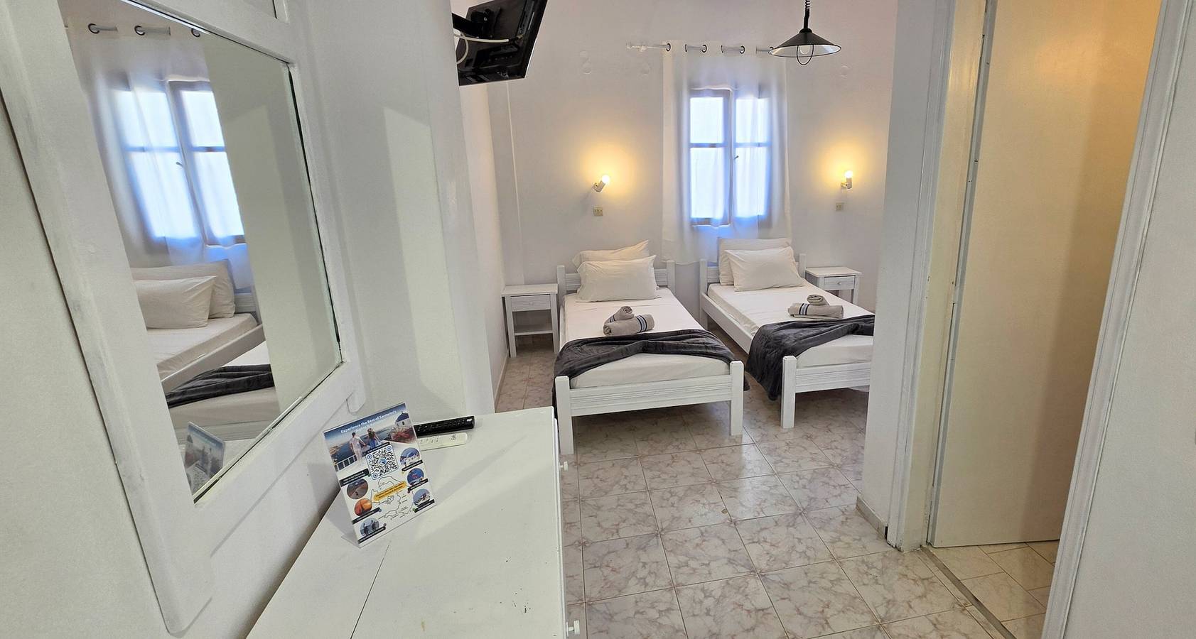 Chambre 'Economy Double 3' avec balcon et climatisation in Perissa, Santorin