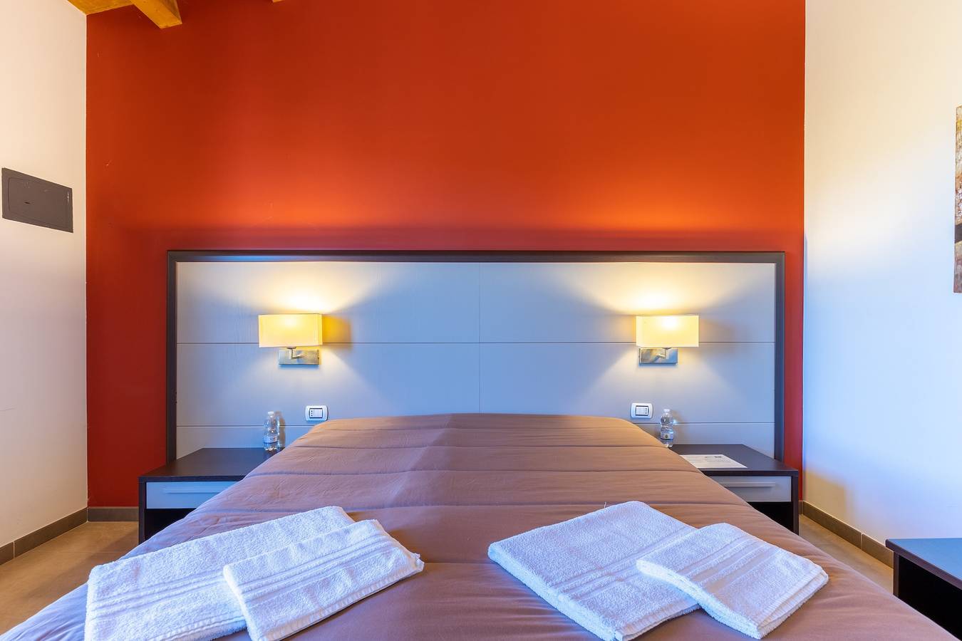Habitación 'Tramuntana' con piscina y terraza compartidas, Wi-Fi in Provincia de Caltanissetta