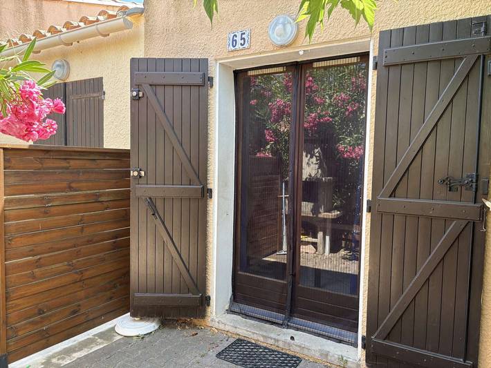 Location de vacances pour 4 personnes, avec terrasse, animaux acceptés dans Plages des Cabanes de Fleury - 3