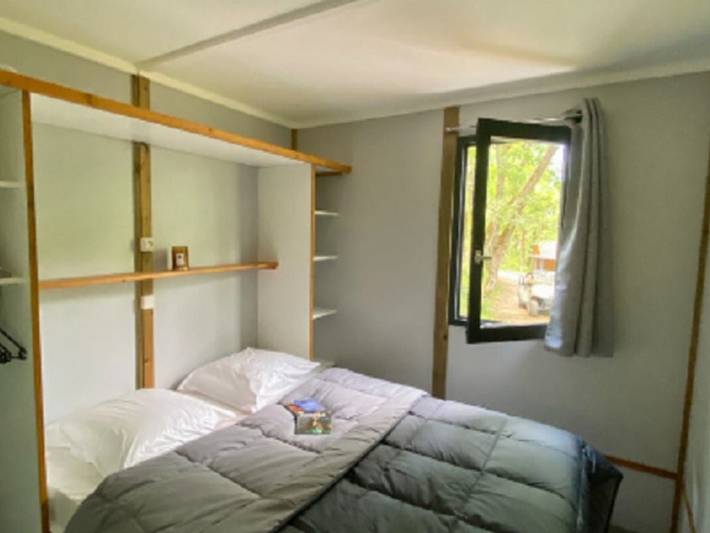 Gîte pour 5 personnes, avec terrasse et piscine à Saint-Cybranet - 4