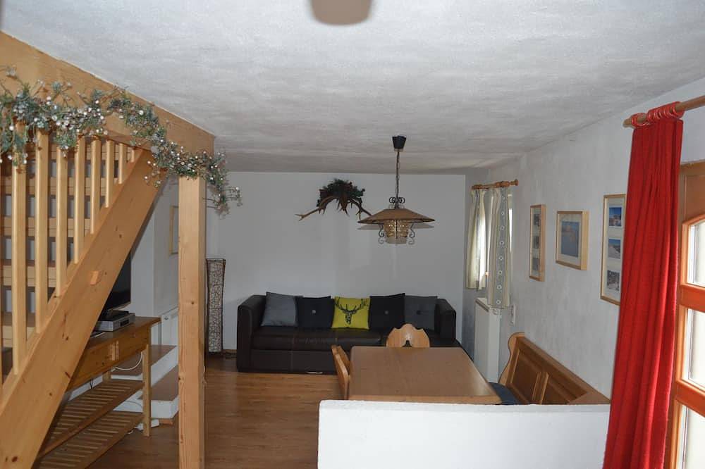 Ganze Wohnung, Chalet in Leogang, Apartment Birnhorn mit großem Wohnraum und 2 Schlafzimmern in Loferer und Leoganger Steinberge, Leogang