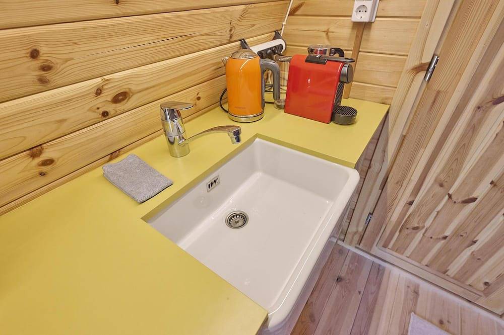 Sfeervol houten Tiny House nabij het strand in Goedereede, Goeree-Overflakkee