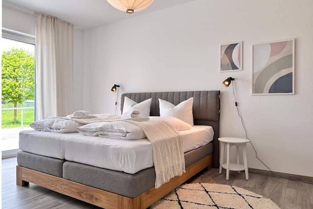 Ganze Wohnung, Ferienwohnung Schwarzwaldblick - modern und luxuriös für bis zu 6 Personen in Villingen-Schwenningen, Mittlerer Schwarzwald
