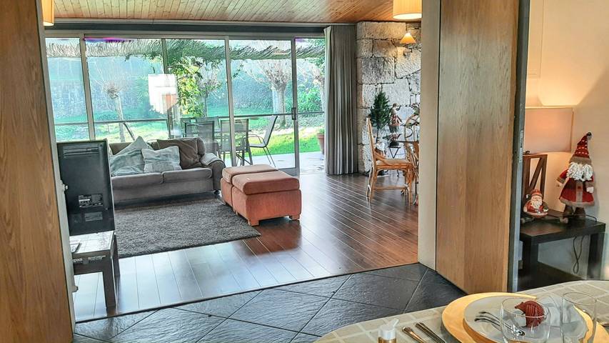 Location de vacances pour 8 personnes, avec balcon/terrasse ainsi que terrasse et piscine dans Póvoa de Lanhoso - 4