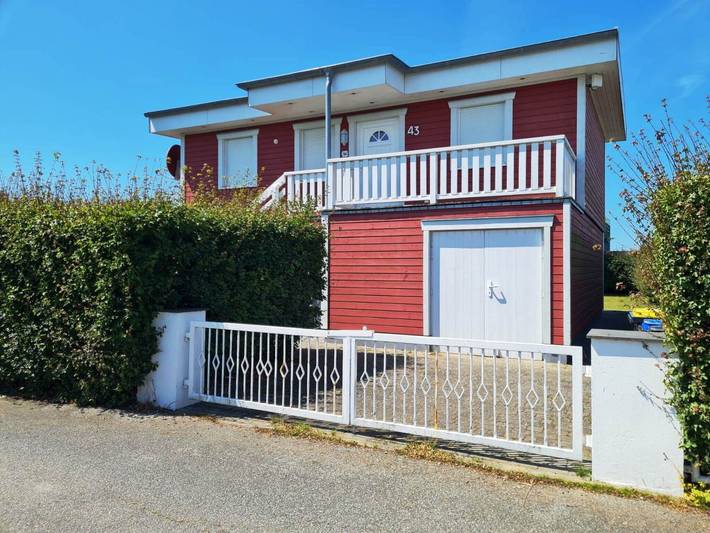 Ferienhaus für 4 Personen, mit Balkon und Terrasse
