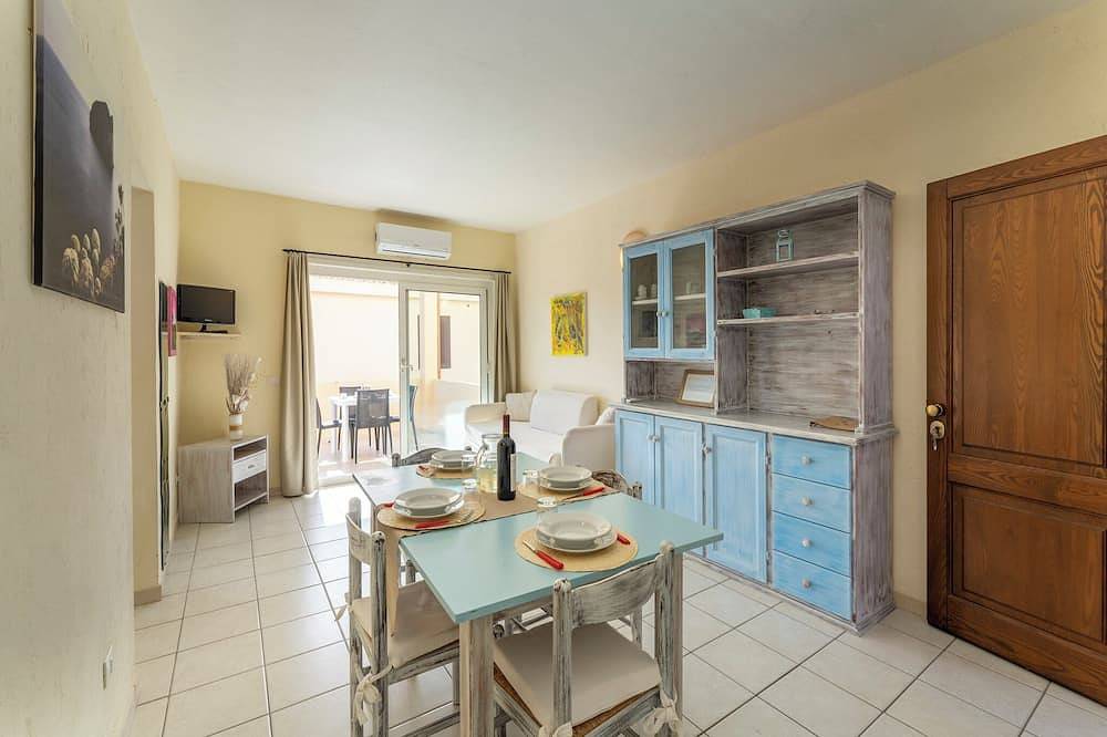 Ganze Wohnung, Entspannung in Strandnähe mit Meerblick in Cala Reale, Costa Smeralda