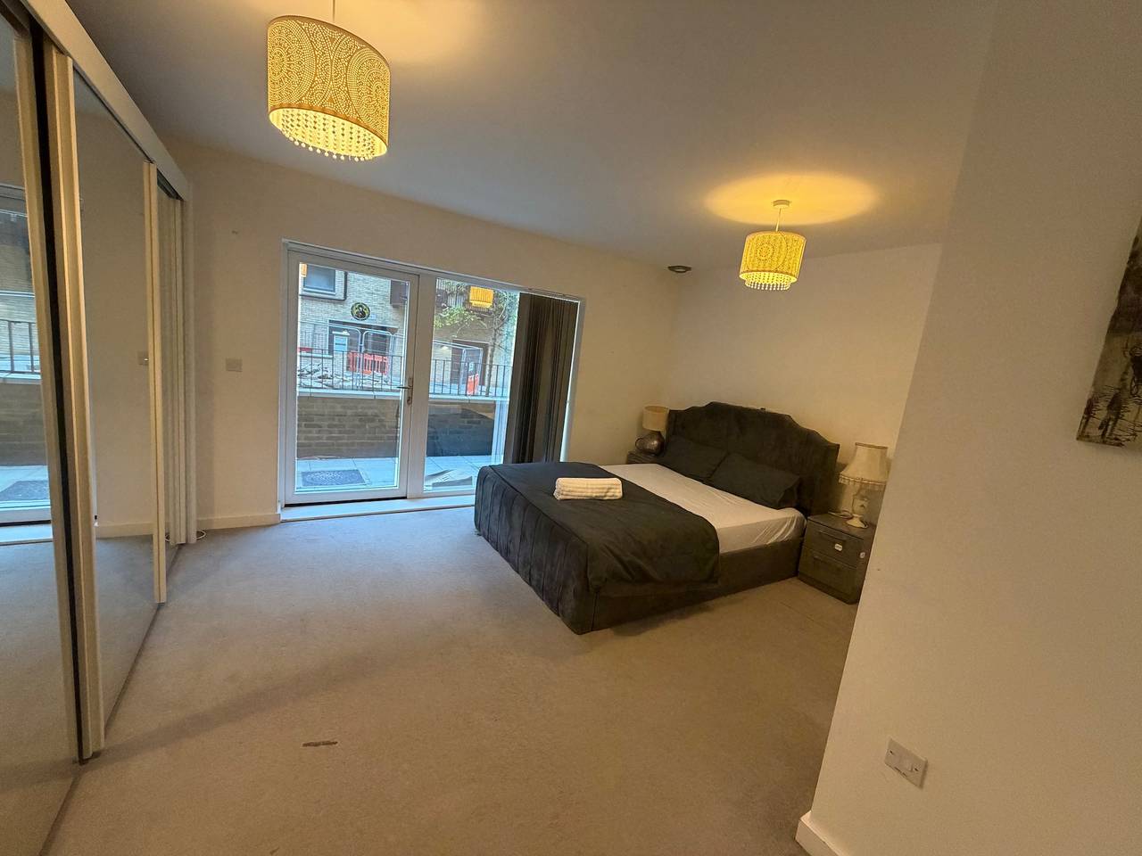 Entire holiday apartment, Cosy London Apartment near River Thames in Greenwich, London