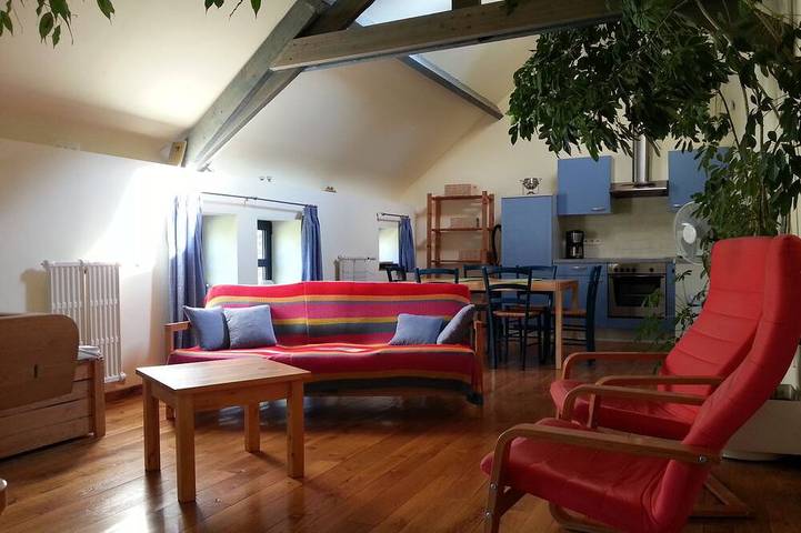 Gîte pour 4 personnes, avec Terrasse et Jardin