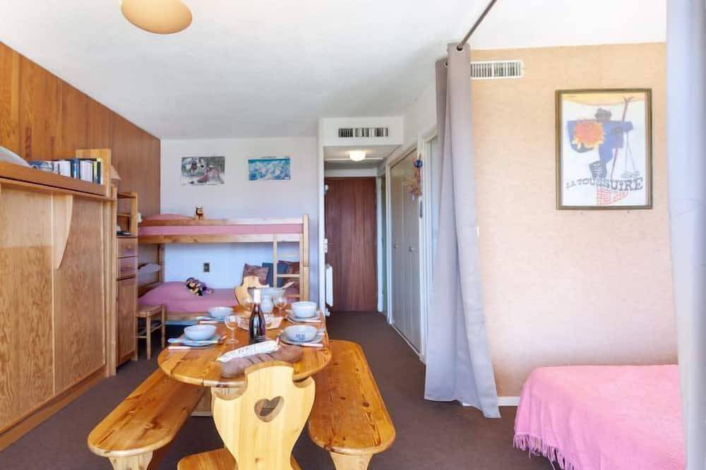 Entire apartment, Mont Charvin in La Toussuire, Fontcouverte-la-Toussuire