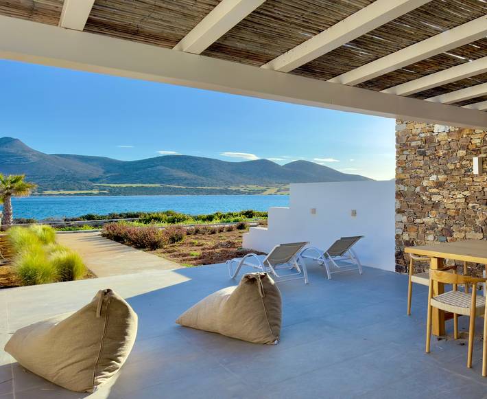 Villa pour 4 personnes, avec vue sur le lac et jardin dans Antiparos