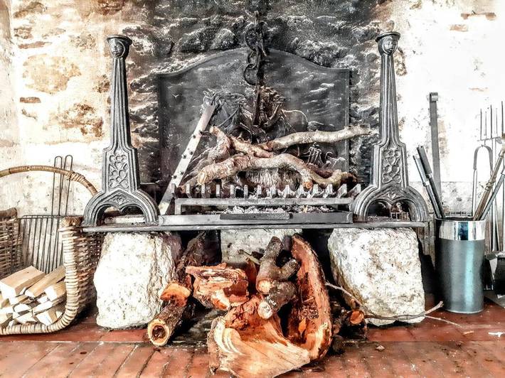 Location de vacances pour 7 personnes, avec vue ainsi que jardin et piscine à Bourran - 2