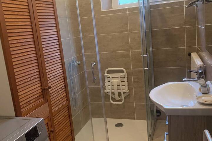 Location de vacances pour 8 personnes, avec jardin à Belcastel - 4