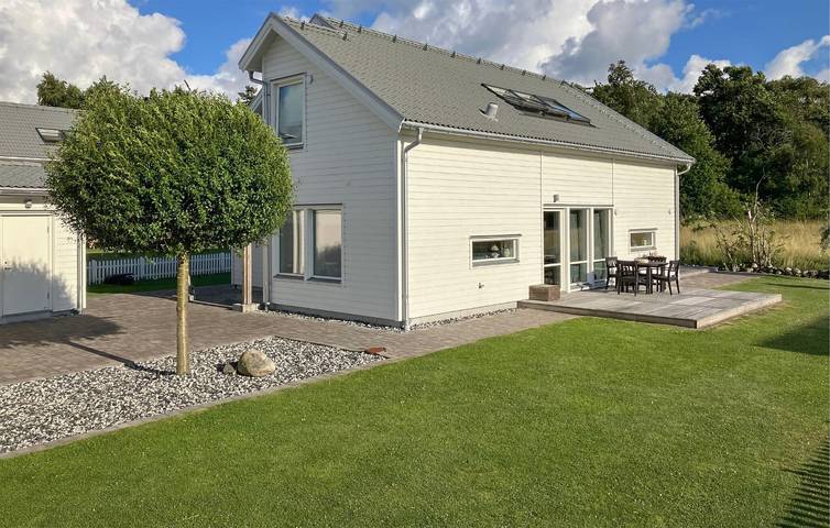 Hus för 4 Personer, med terass och trädgård i Kungsbacka