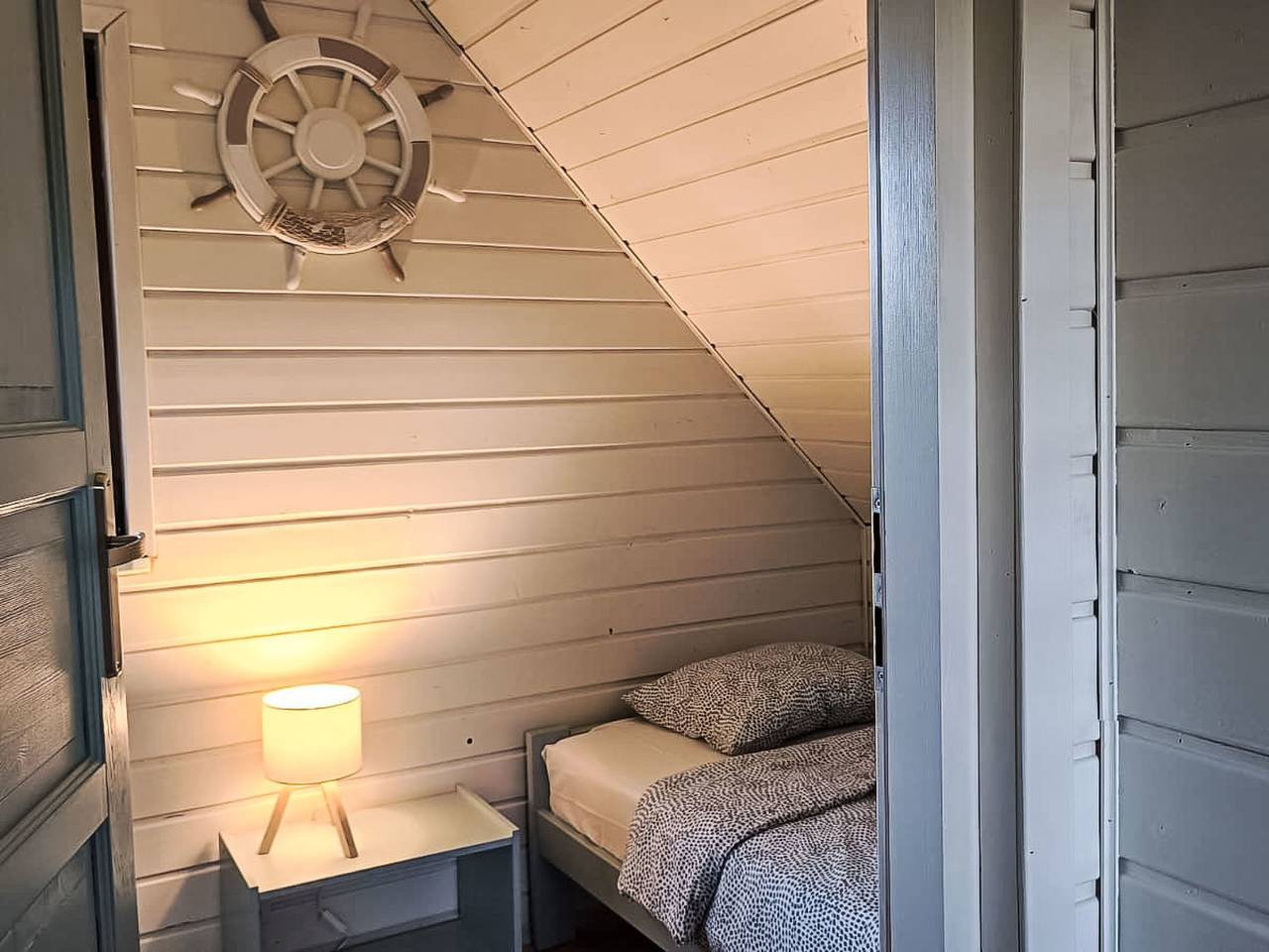 Modernes Ferienhaus in Biebrowo mit Grill, Garten und Terrasse in Kopalino, Powiat wejherowski