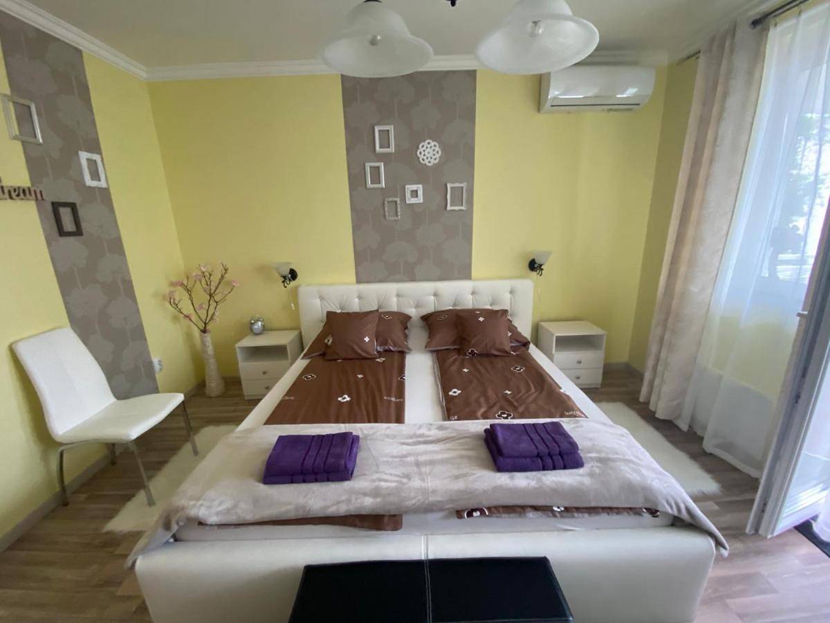 Cały apartament, Eszter Apartman in Eger, Komitat Heves