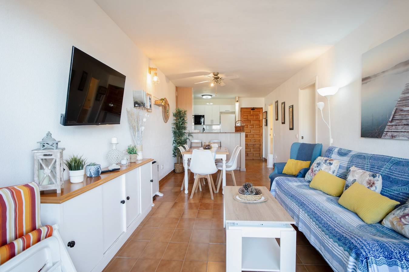 Ganze Wohnung, Ferienwohnung 'Bonito Piso a 1 Minuto de la Playa' mit Meerblick, Terrasse und Wlan in Islantilla, Lepe