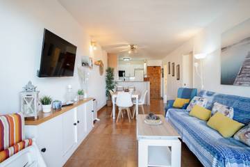 Apartment for 5 People in Lepe, Huelva Province, Photo 3