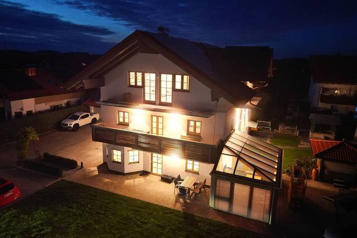 Ferienwohnung für 5 Personen in Bichl