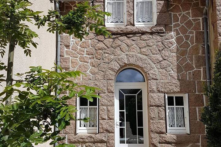 Gîte pour 4 personnes, avec jardin