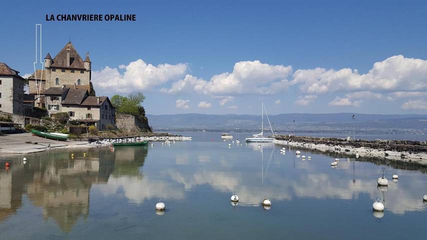 Location de vacances pour 6 personnes, avec balcon ainsi que vue et vue sur le lac à Yvoire - 2