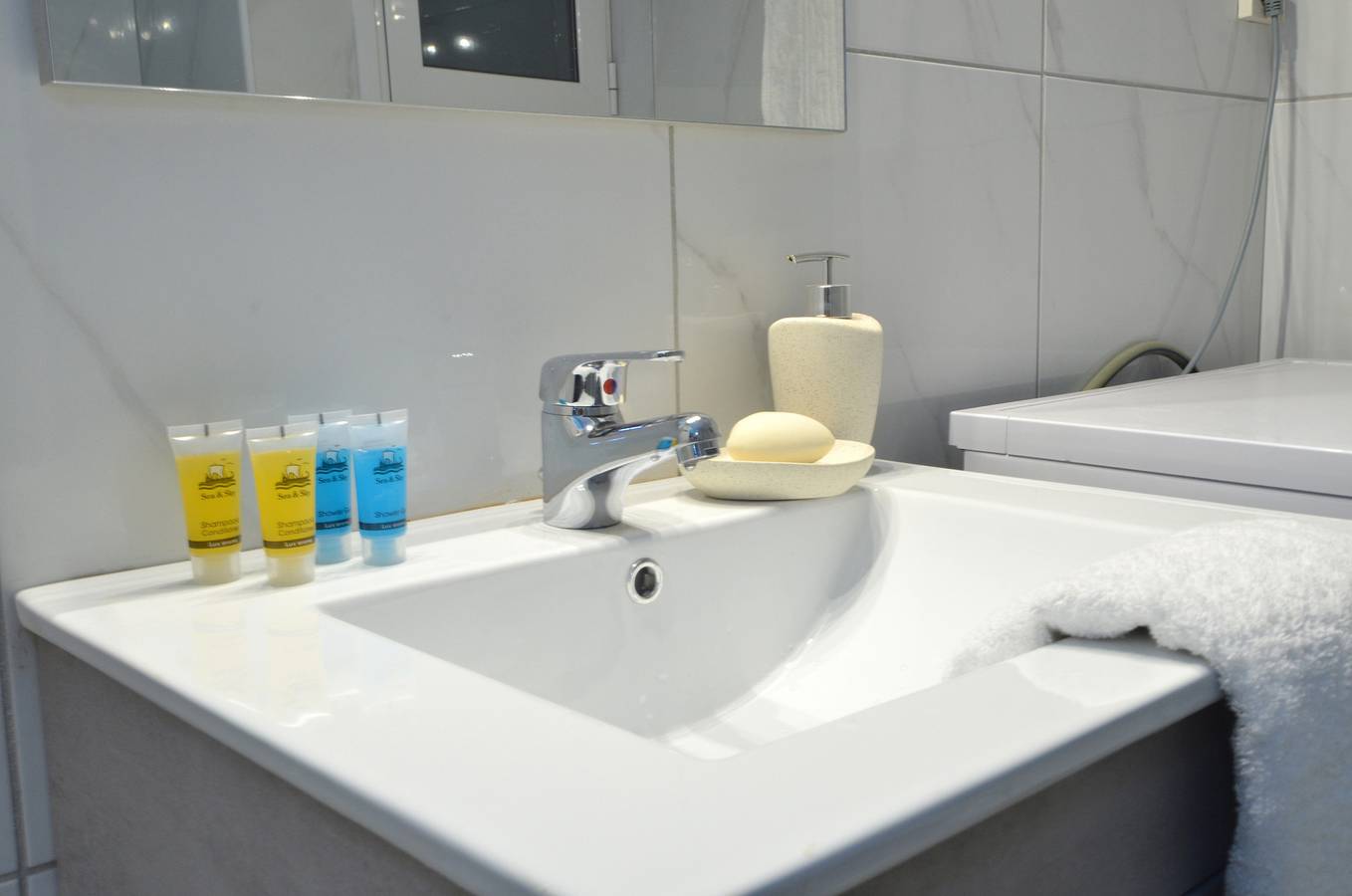 Ganze Wohnung, Plaka, Apartment in the Old Historical Neighborhoo in Zentral-Athen, Athen