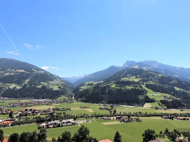 Ganze Wohnung, 4 Zimmer 6 Personen in Tuxer Alpen, Zellberg
