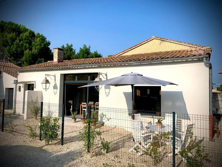 Location de vacances pour 6 personnes, avec terrasse et jardin à Entraigues-sur-la-Sorgue - 4