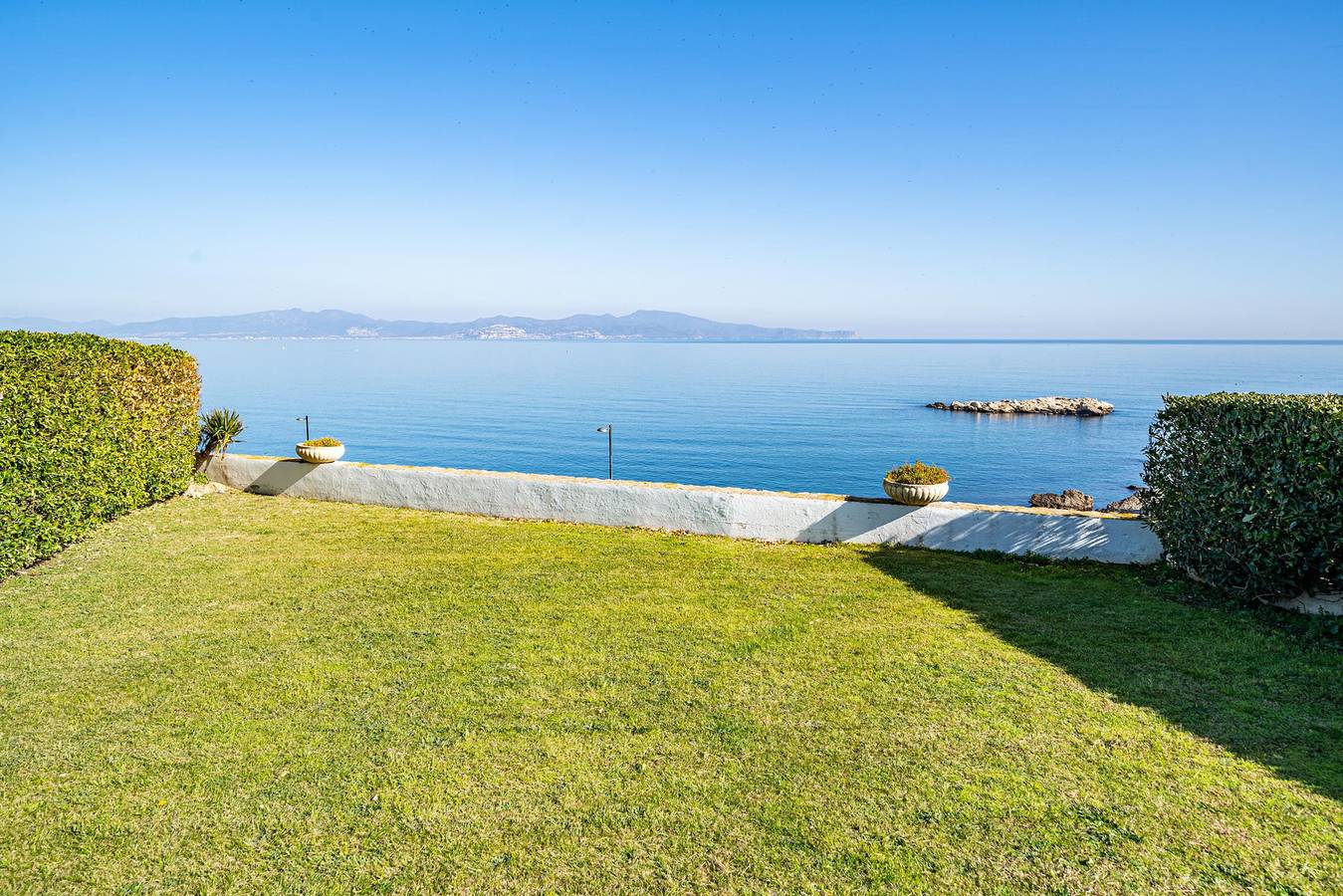 Mireia in La Escala, Alt Empordà