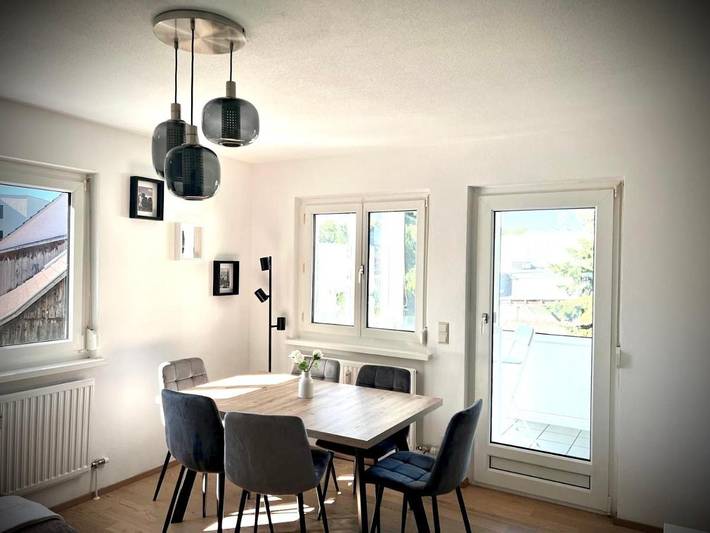 Ferienwohnung für 6 Personen, mit Balkon und Garten in Lochau