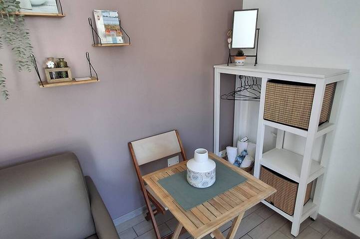 Appartement entier, Tiny studio tout equipé in Port-Saint-Louis-du-Rhône, Région d'Arles