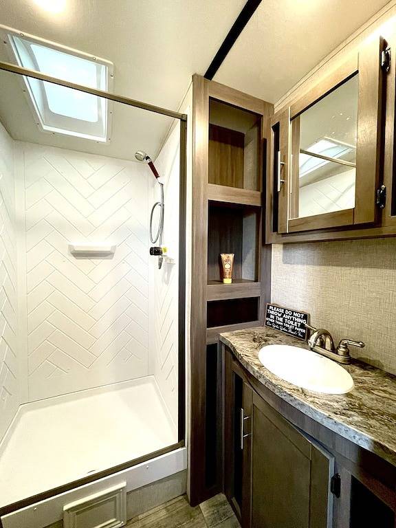 Camping for 4 Guests in Texas, USA