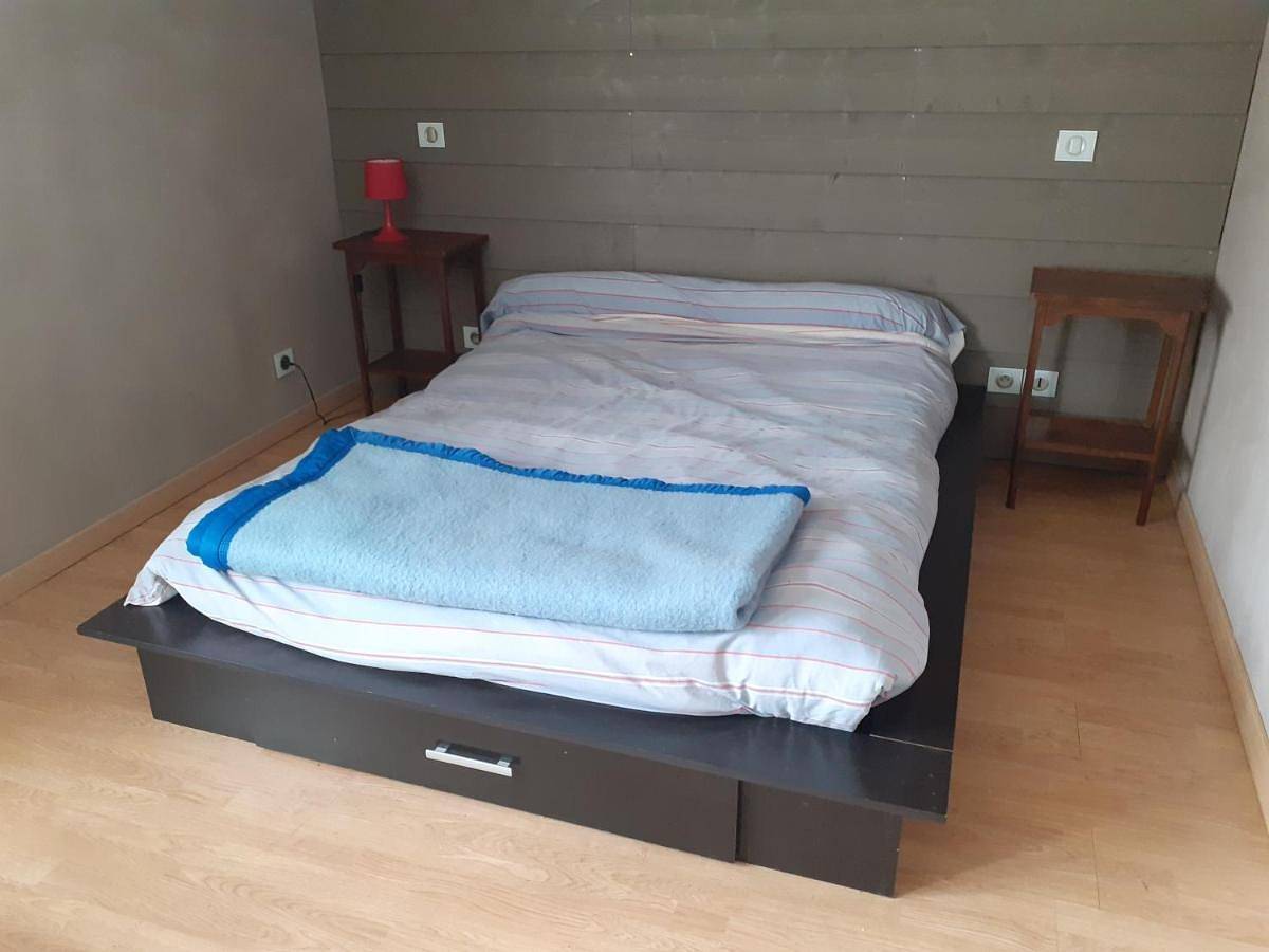 Appartement de vacances entier, Double Room in Guérard (Seine-et-Marne), Seine-et-Marne