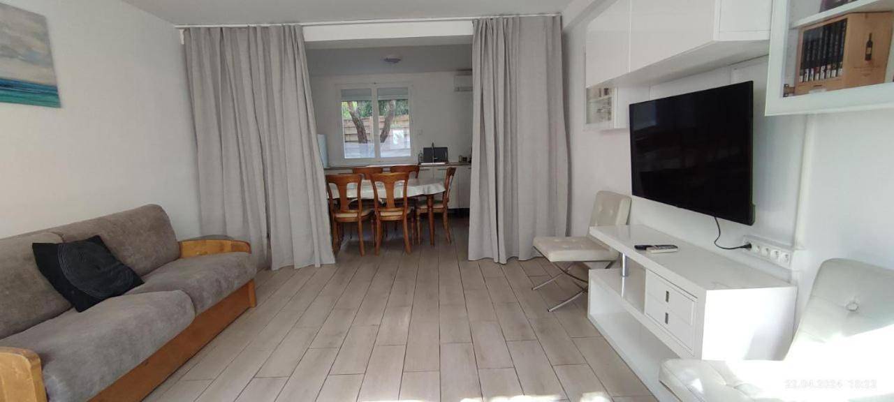 Hôtel Triotel in La Valette-du-Var, Côte méditerranéenne (France)