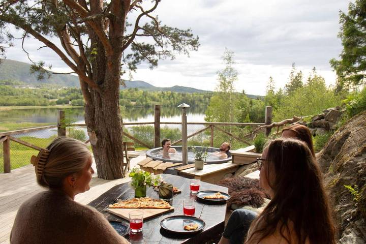 Camping für 7 Personen, mit Seeblick und Ausblick sowie Garten und Terrasse, mit Haustier - 1