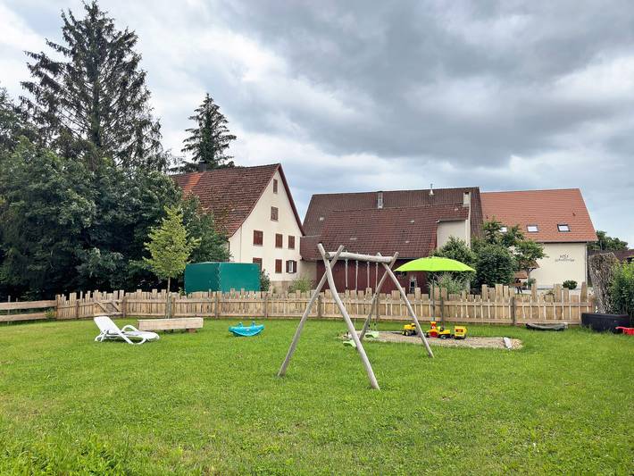 Ferienwohnung für 4 Personen, mit Seeblick und Garten in Friedrichshafen - 3