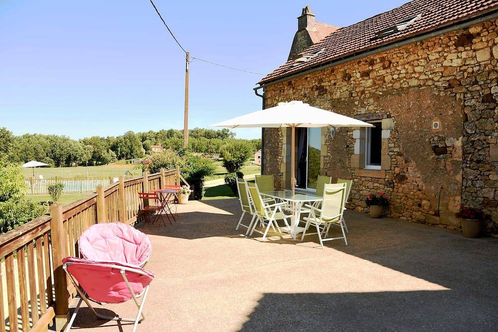 Agreable Gite Avec Piscine Privee in Cénac-et-Saint-Julien, Périgord Noir