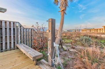 Vacation Rental for 6 Guests in Port Aransas, Mustang Island, Picture 3