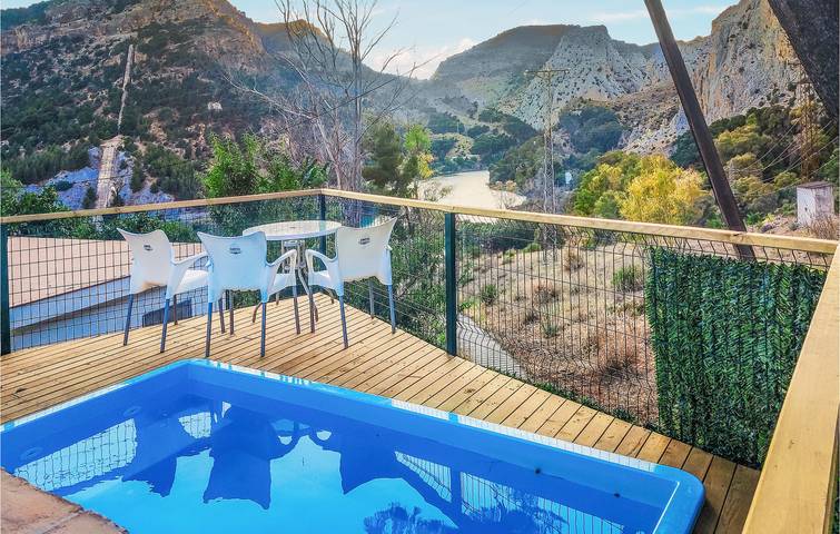 Apartamento para 7 personas, con Terraza y Vistas en Álora