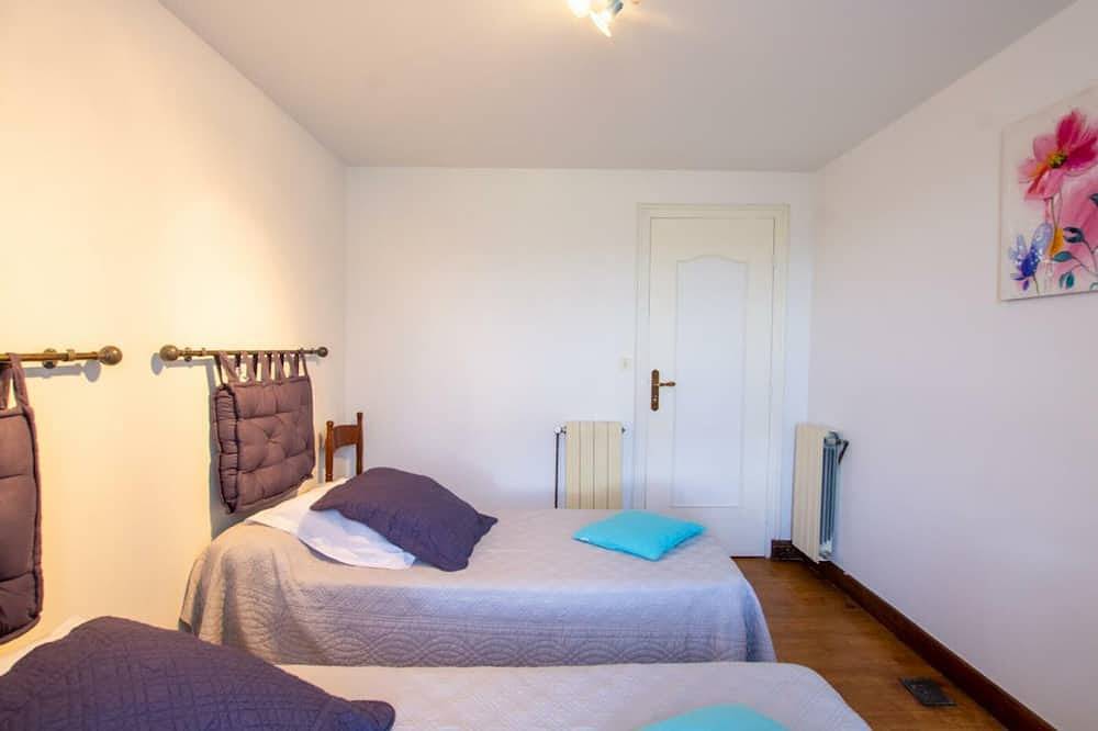 House for 6 pers. with private pool and pets allowed in Montignac, Périgord Noir