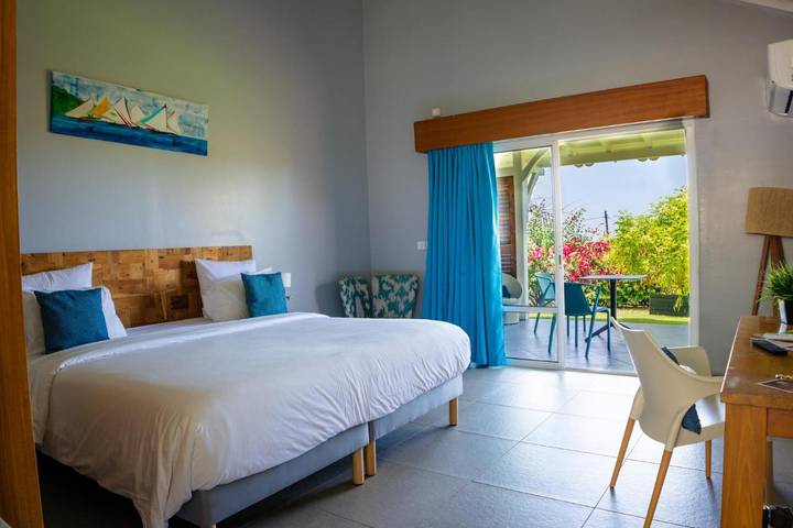 Hôtel pour 2 personnes, avec vue et jardin ainsi que sauna et piscine, animaux acceptés