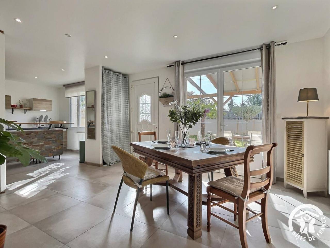 Le Pont de Mer in Saint-Méloir-des-Ondes, Baie du Mont-Saint-Michel