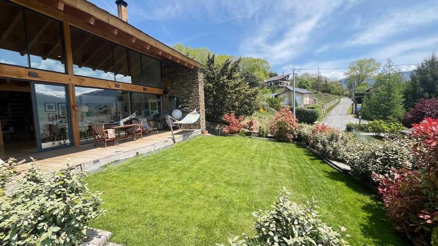 Gîte pour 6 personnes, avec vue et jardin à Estavar - 3