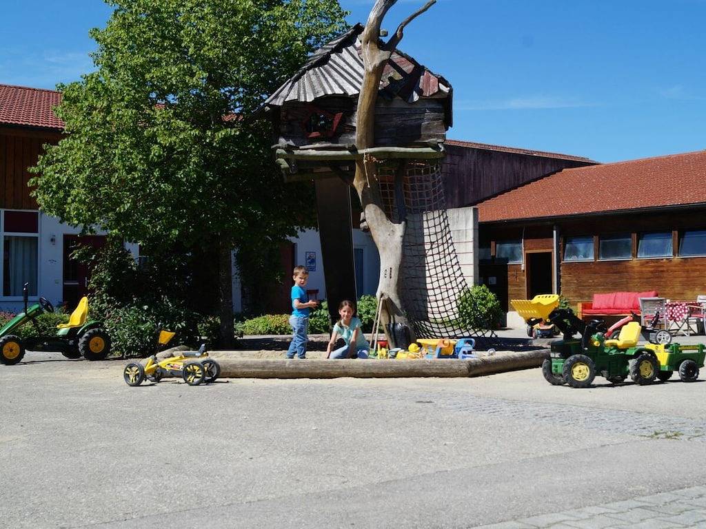 Ferienwohnung mit 1 Schlafzimmer in Weßling, Landkreis Starnberg