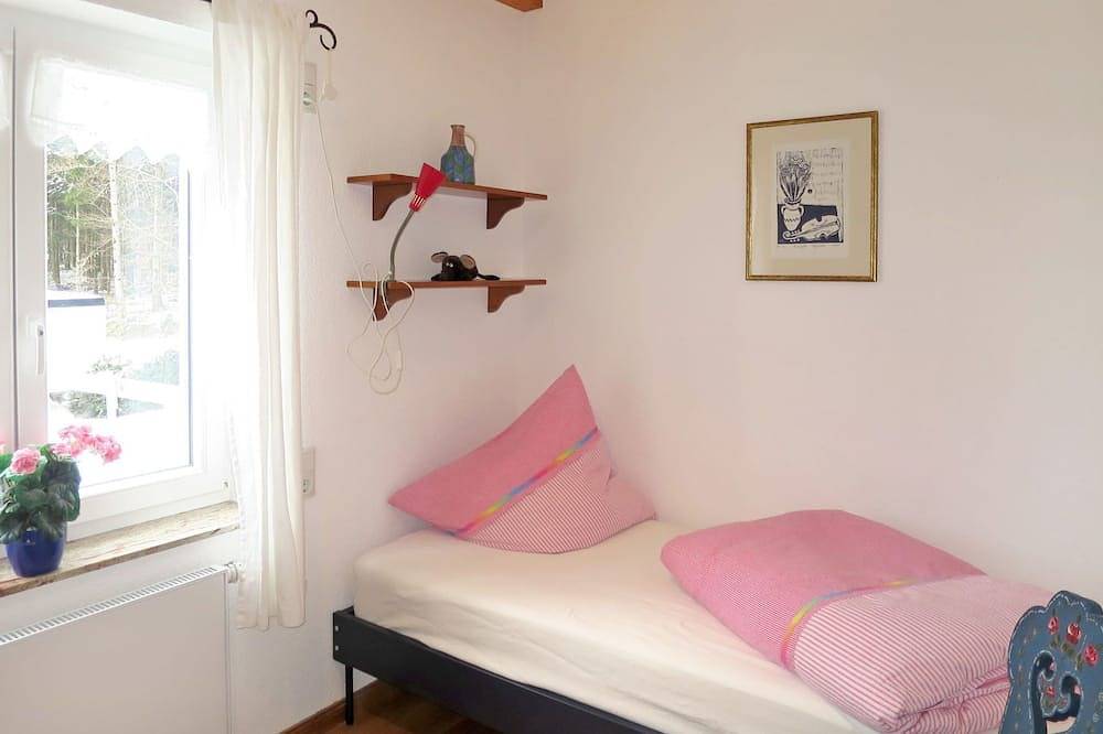 Alleinstehendes Ferienhaus mit  W-Lan, Tv, Innenhof, Haustiere erlaubt, Panoramablick, Parkplatz in Freiamt, Südschwarzwald