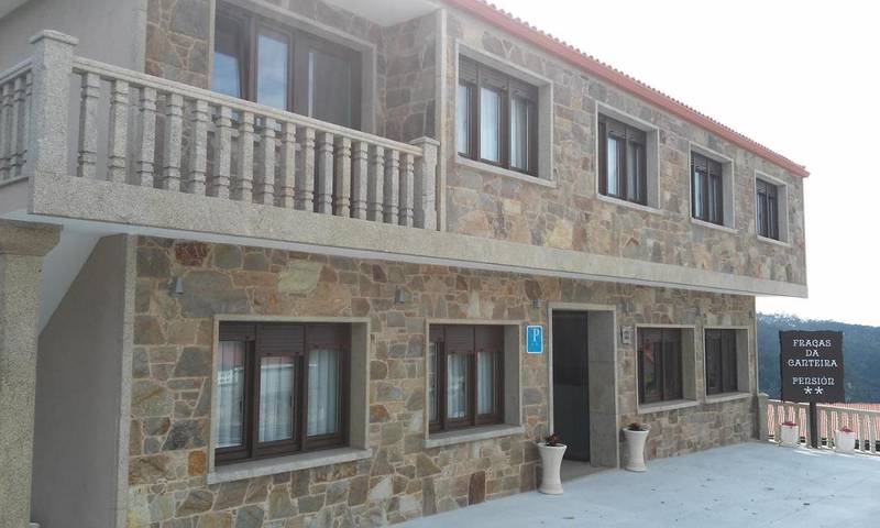 Hotel para 3 personas, con jardín y vistas en Cee - 4