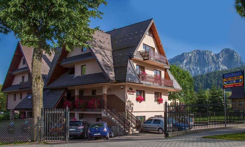 Casa de huéspuedes para 5 personas, con jardín además de vistas y balcón en Polonia