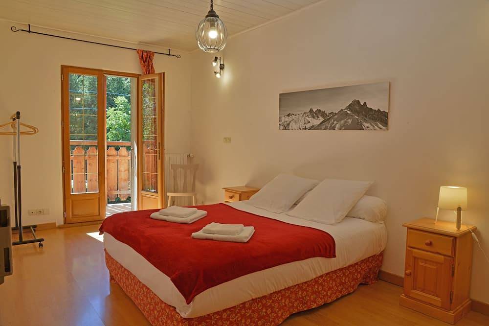 Ganze Wohnung, Wohnung in traditionellem Haus 100 m Skibus Montriond Morzine Avoriaz in Montriond, Les Portes du Soleil