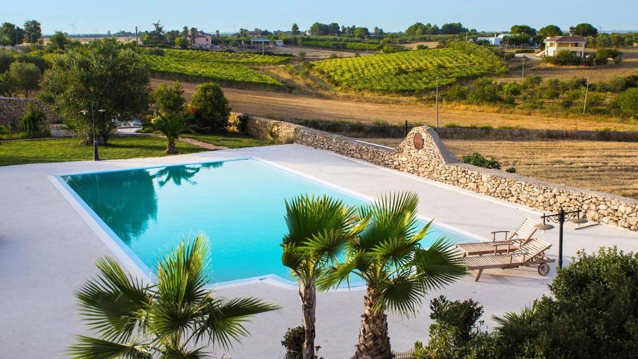 Deluxe Double Room with Extra Bed in Castellaneta, Provincia di Taranto