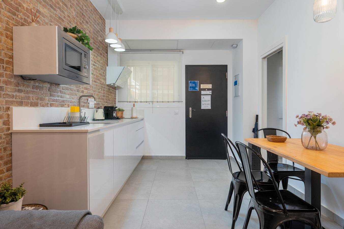 Appartamento intero, Appartamento 'New Cozy Next To Sta 2' con Wi-Fi e Aria Condizionata in San Pablo-Santa Justa, Siviglia